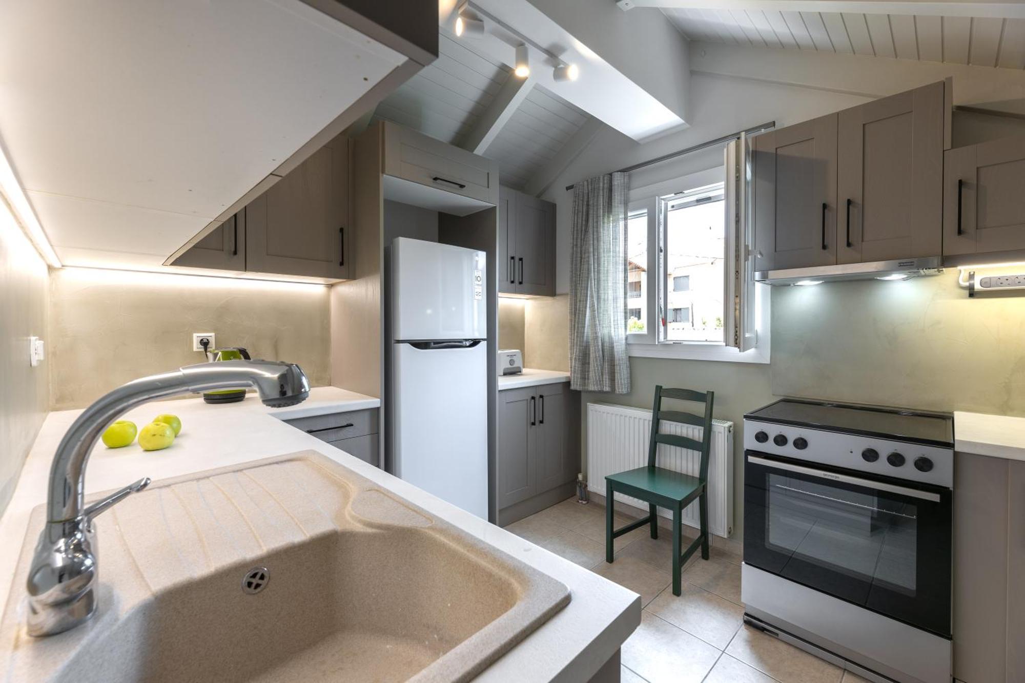 Domus City Apartment アルゴストリオン エクステリア 写真